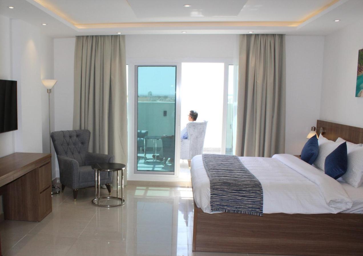 Duqm Express Hotel エクステリア 写真