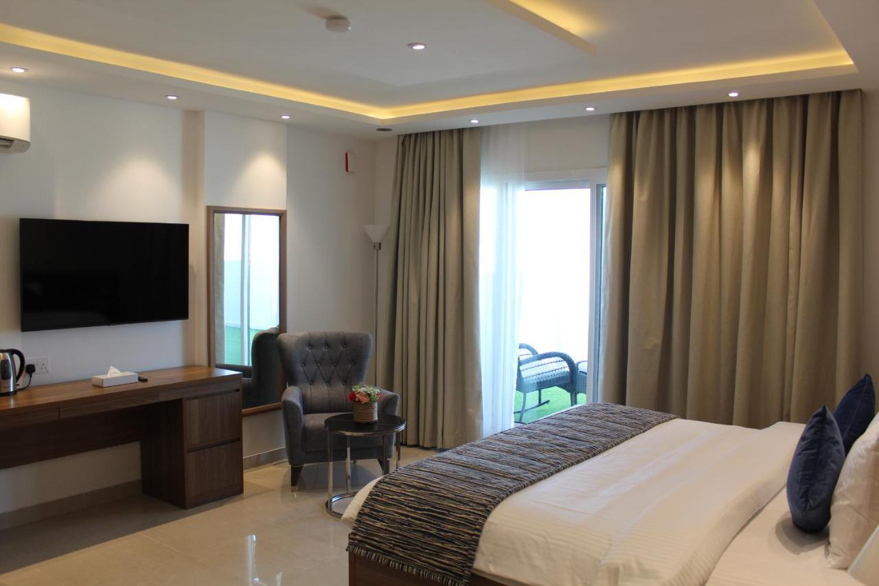 Duqm Express Hotel エクステリア 写真