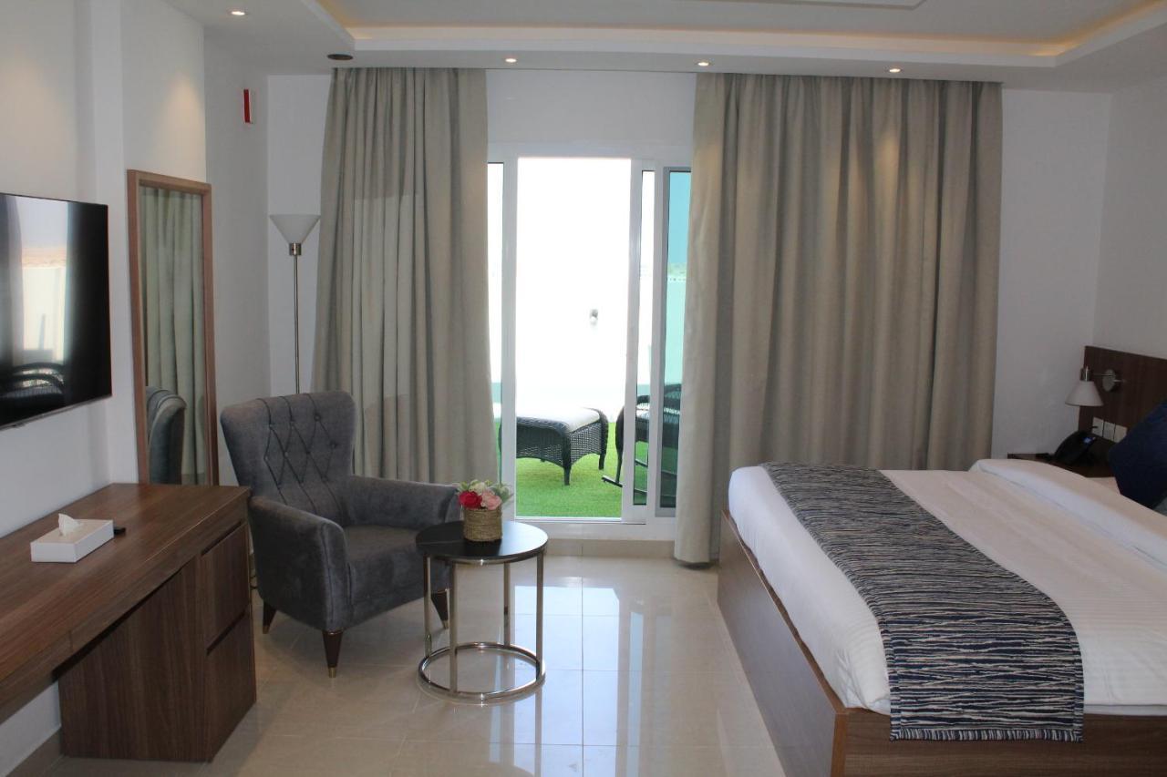 Duqm Express Hotel エクステリア 写真