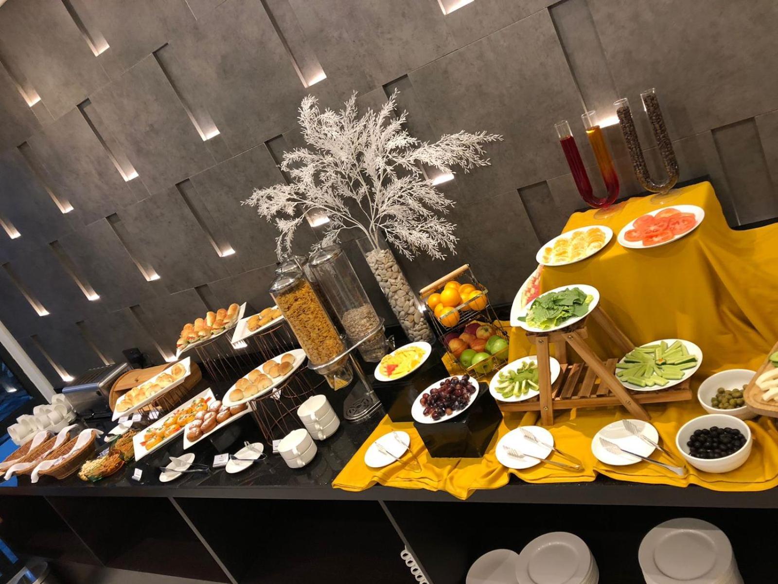 Duqm Express Hotel エクステリア 写真